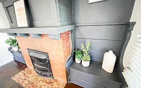 Peaceful 2 Bedroom Home - Nh-Win